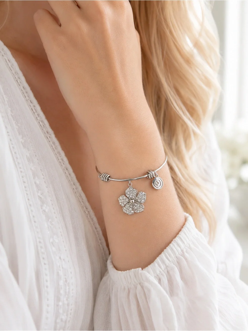 Love This Life Daughter Silver Expandable Charm Bracelet Crystal Flower Gift NWT